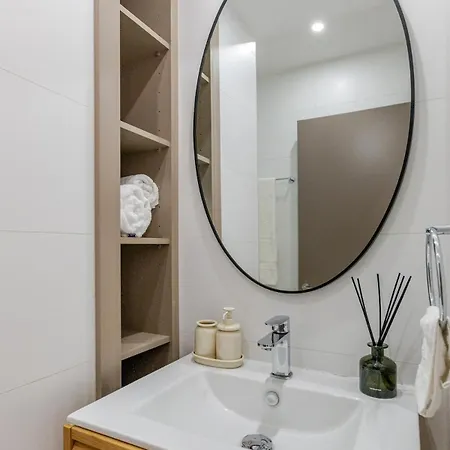 Location In 100m From The *