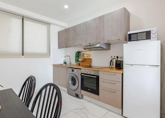 Appartamento Location In 100m From The